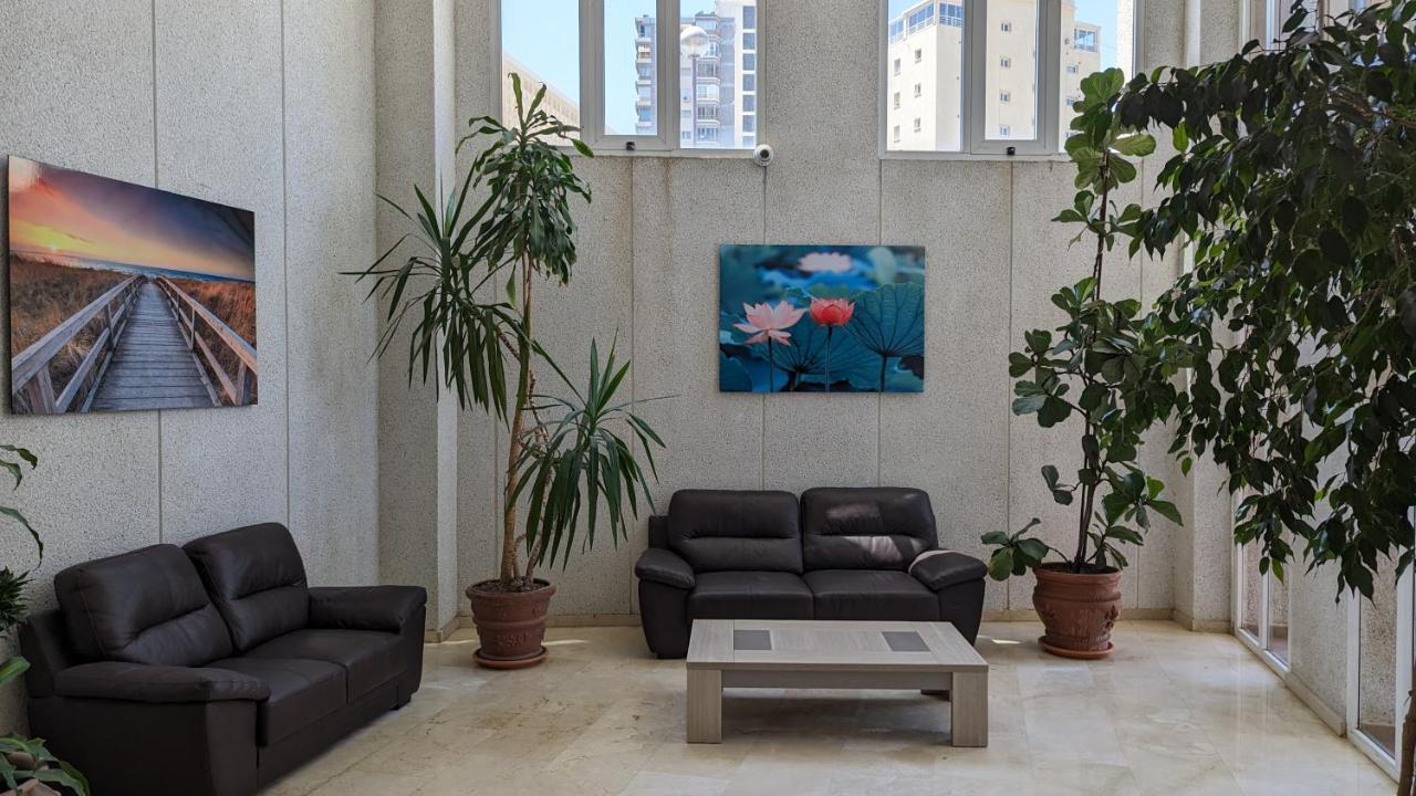 Tropic Mar Sun & Beach Apartment Μπένιντορμ Εξωτερικό φωτογραφία