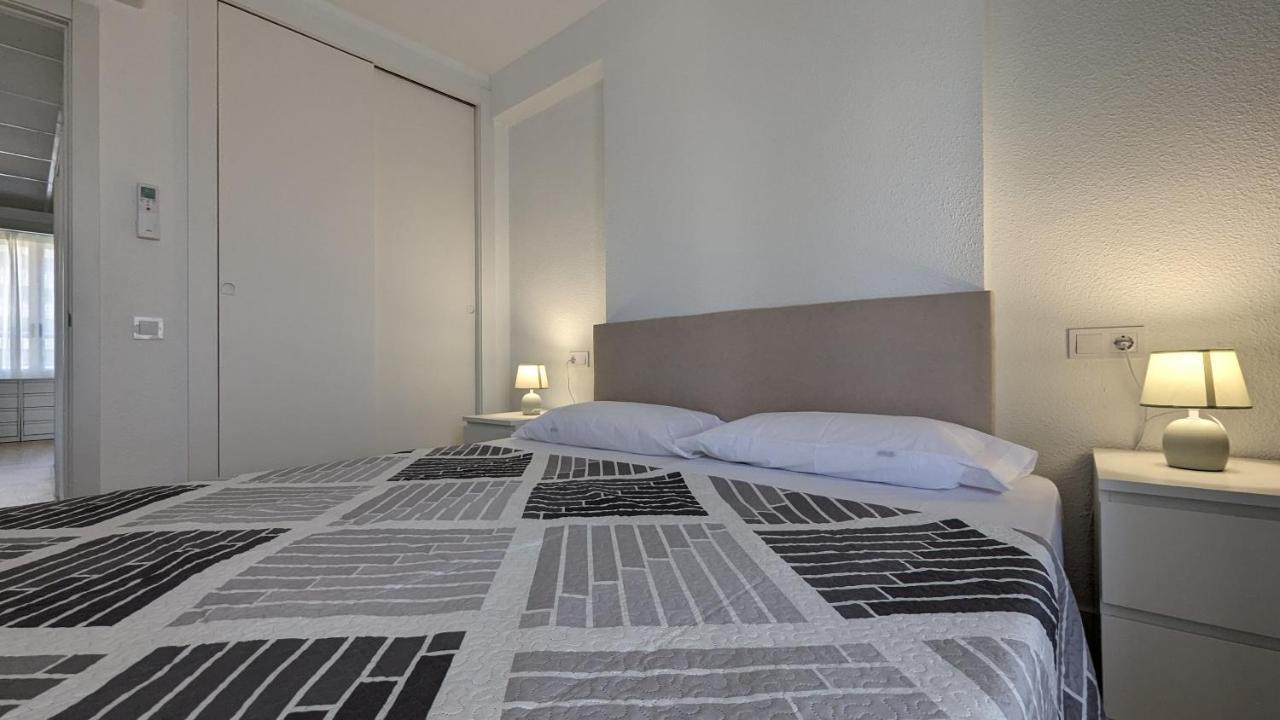 Tropic Mar Sun & Beach Apartment Μπένιντορμ Εξωτερικό φωτογραφία