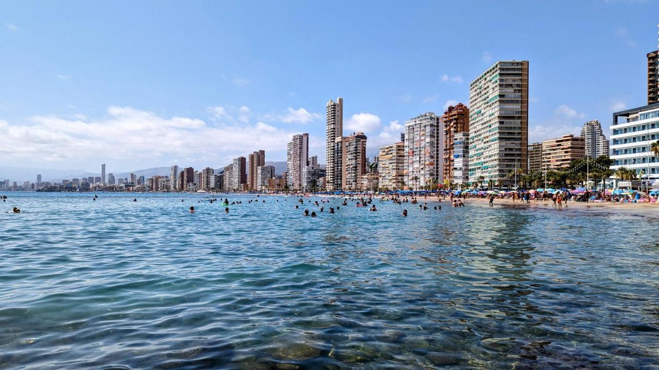 Tropic Mar Sun & Beach Apartment Μπένιντορμ Εξωτερικό φωτογραφία