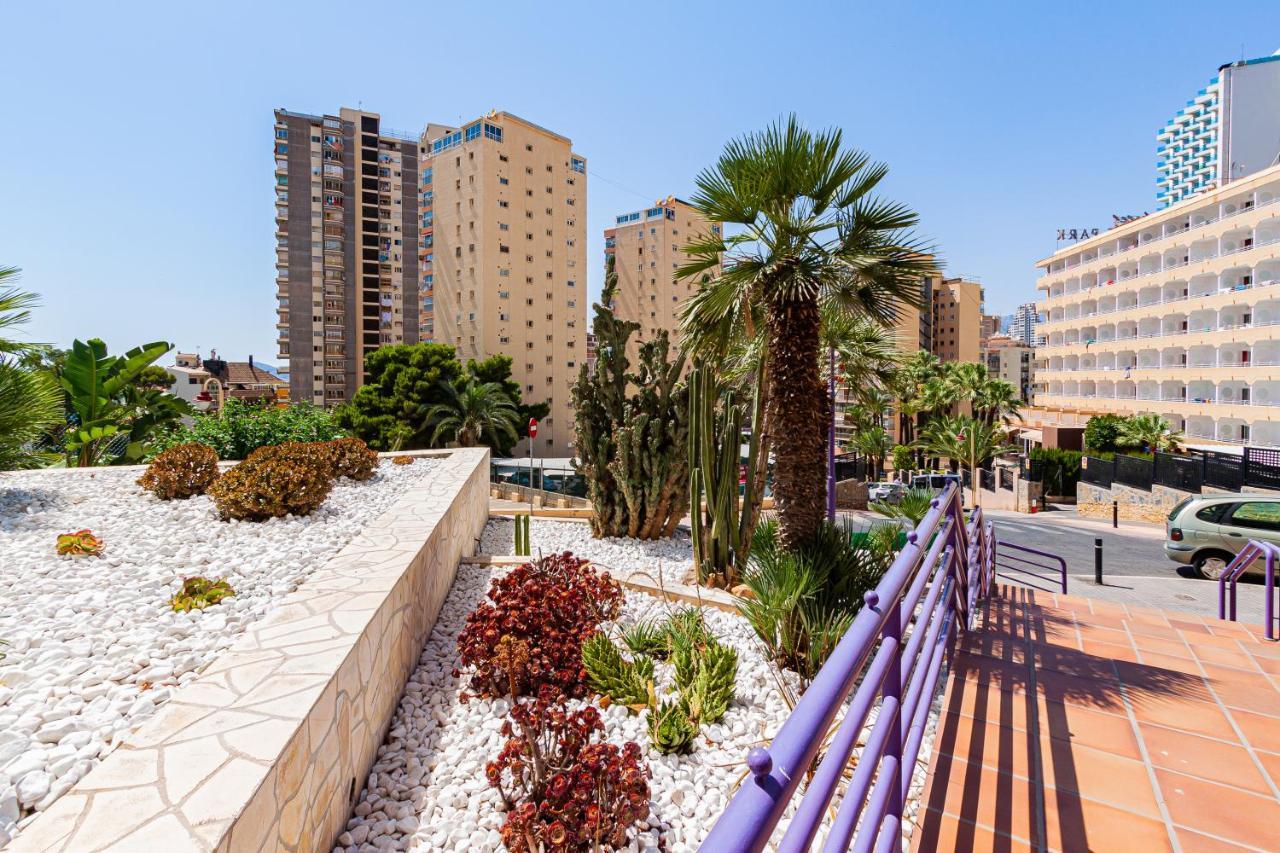 Tropic Mar Sun & Beach Apartment Μπένιντορμ Εξωτερικό φωτογραφία